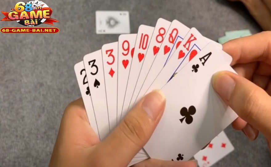Bài Phỏm 68 Game Bài Kỹ Năng Chuẩn Dân Gian 2025 2 Bắt đầu chơi – Đánh bài cơ bản